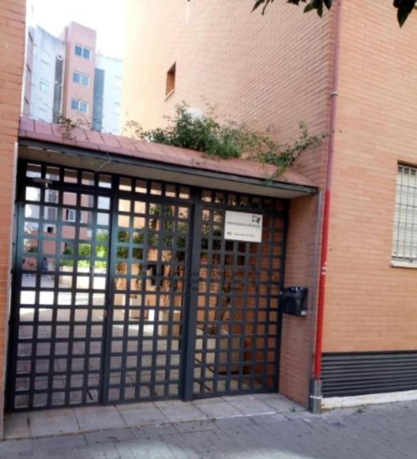 Apartamento Realengo Sevilla Luaran gambar